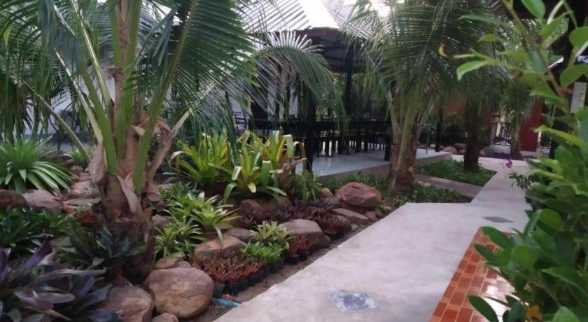 Nangrong Garden Home Luaran gambar